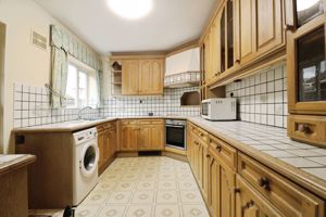 Photo 21- click for photo gallery